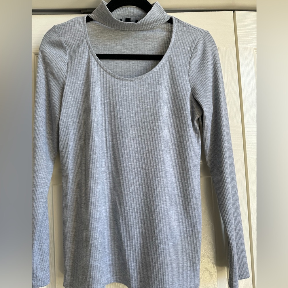 Soft Ribbed Grey Top by Drew - Picture 5 of 8